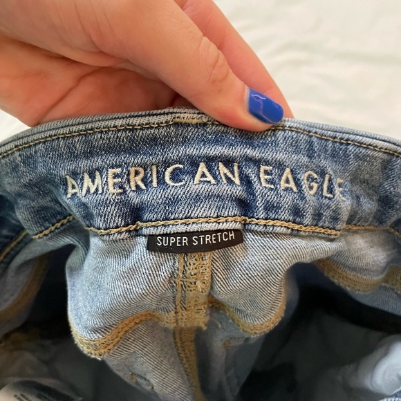 American Eagle Super Stretch Jean Shorts Size 0 - Picture 6 of 6